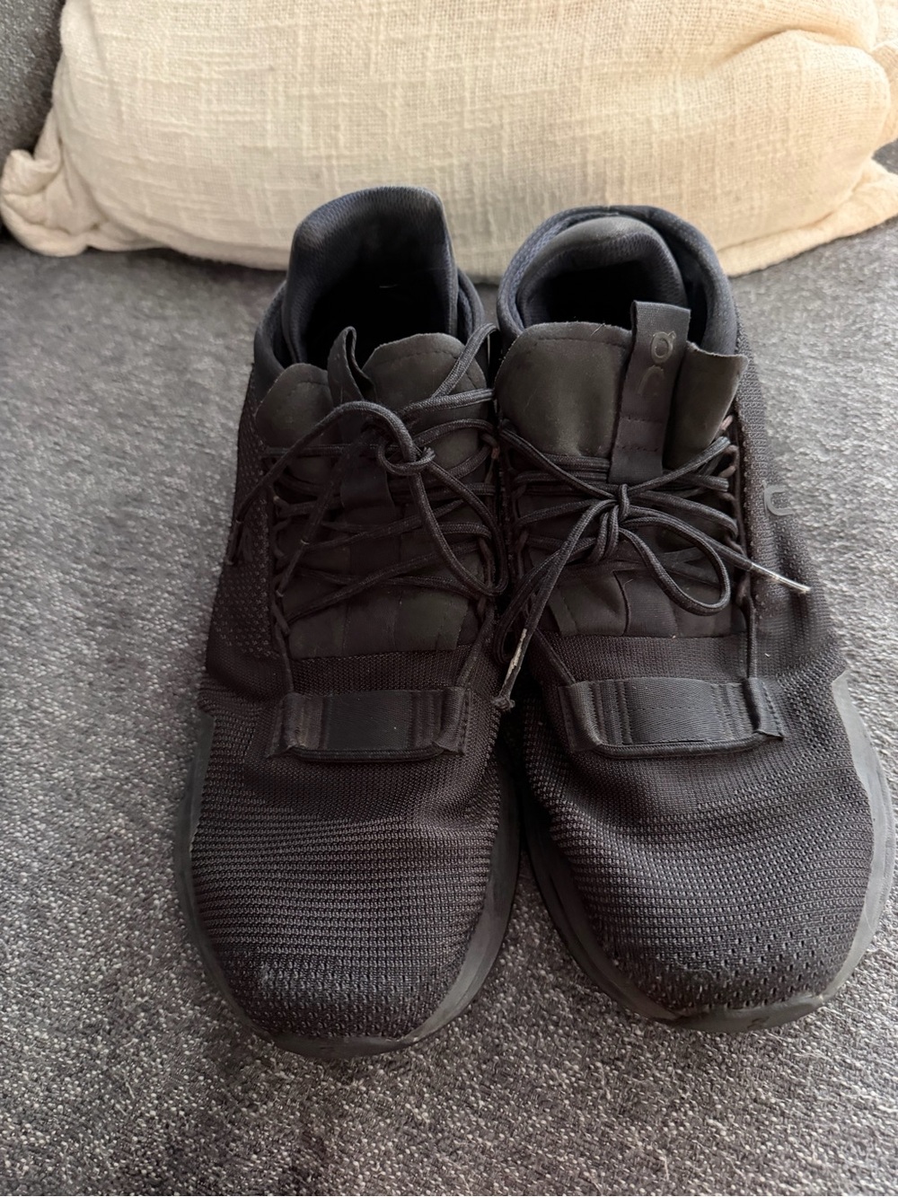 Men's All-Black On Cloud Sneakers